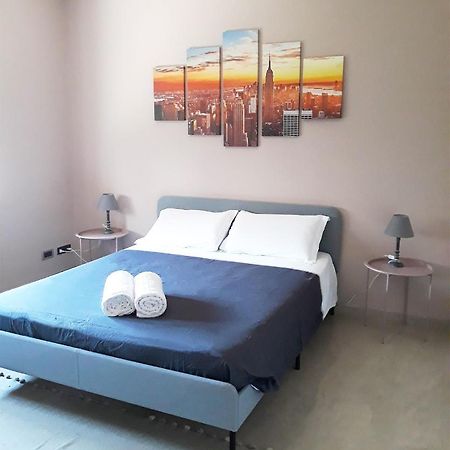 Stanza Vacanza Confortevole In Appartamento Ad Un Passo Dal Mare วาลเลโครเซีย ภายนอก รูปภาพ